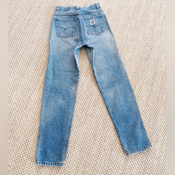 Levi's Denim - Vintage Levi’s Straight Tapered Leg Jeans – Women’s Size 26 Mom Fit